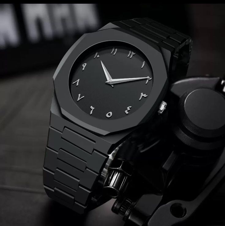 Luxury Smart Watch – Style Meets Innovation